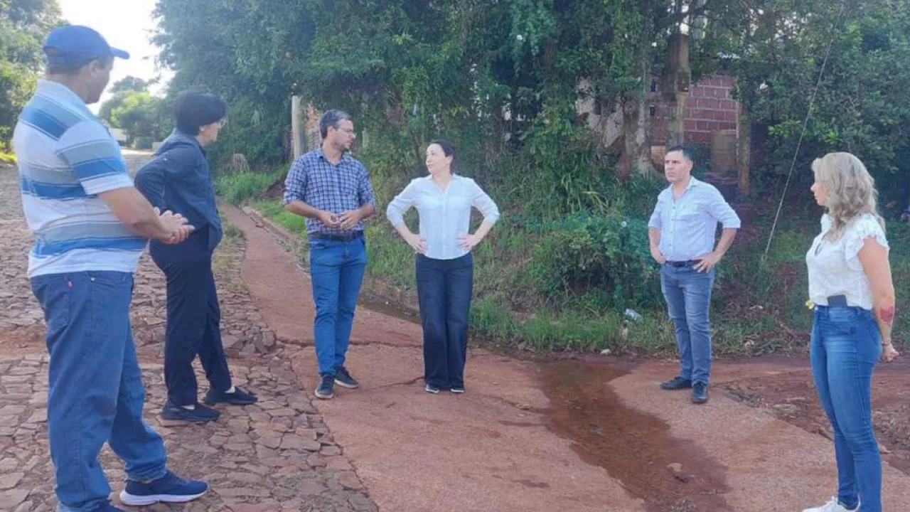 Municipalidad y la Celo trabajan en soluciones lumínicas para los Barrios