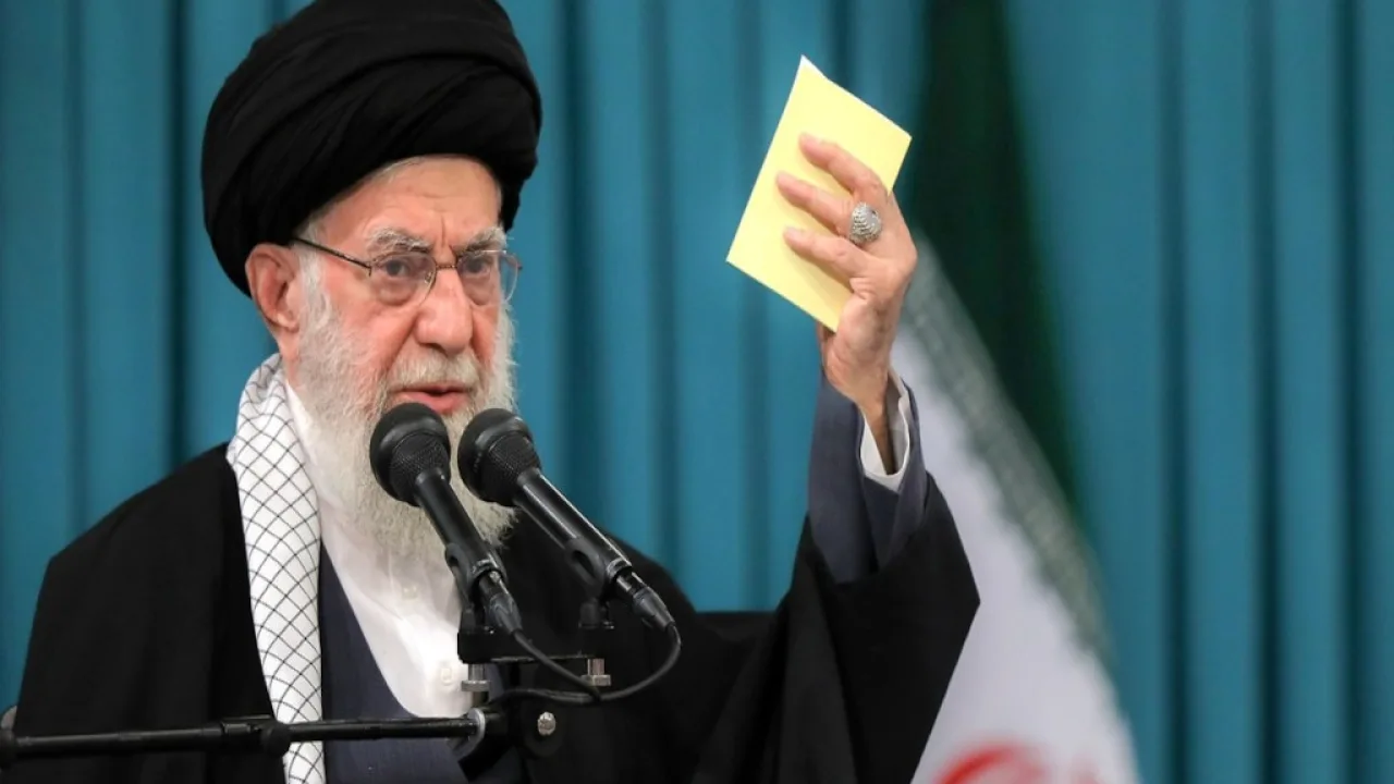 Trump manda una carta al líder supremo de Irán