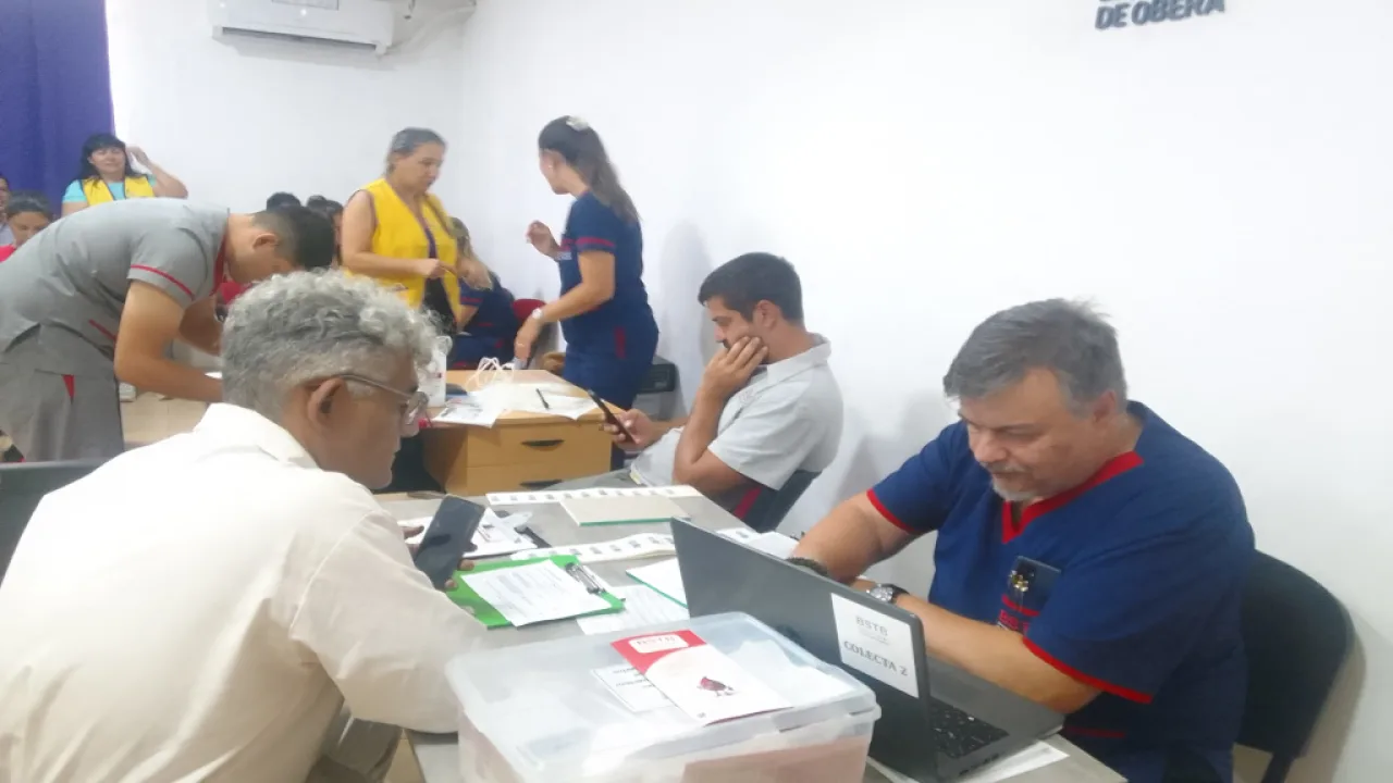 Éxito en la jornada de donación de sangre más de 60 personas