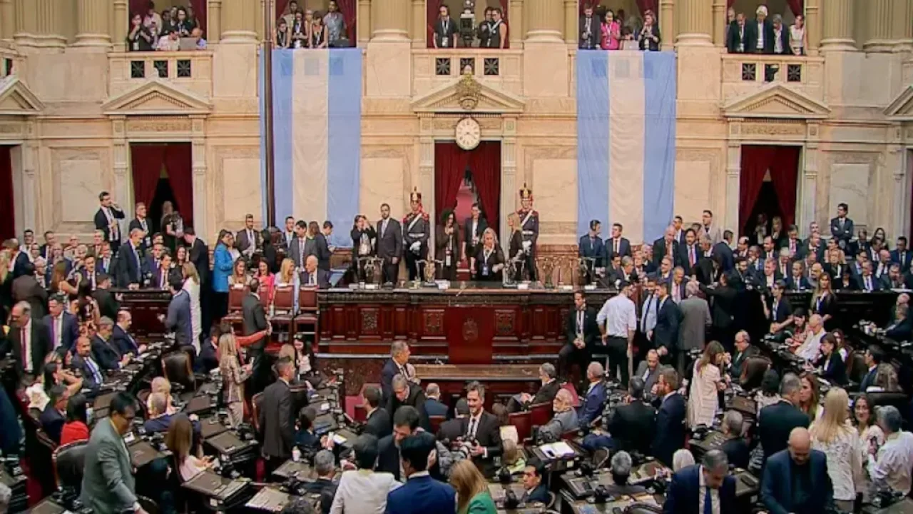 Se profundiza el vacío que parte de la oposición quiere hacerle a Milei este sábado