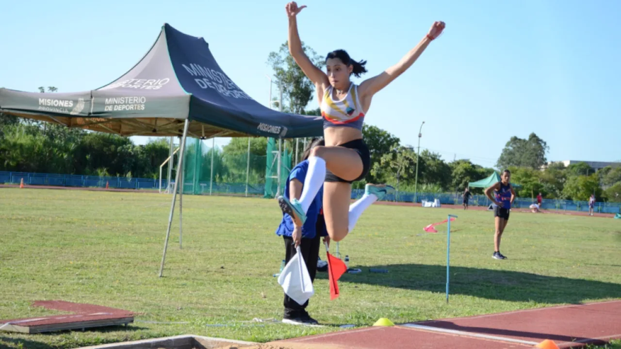 El atletismo vivió una tarde espléndida en la pista del CePARD