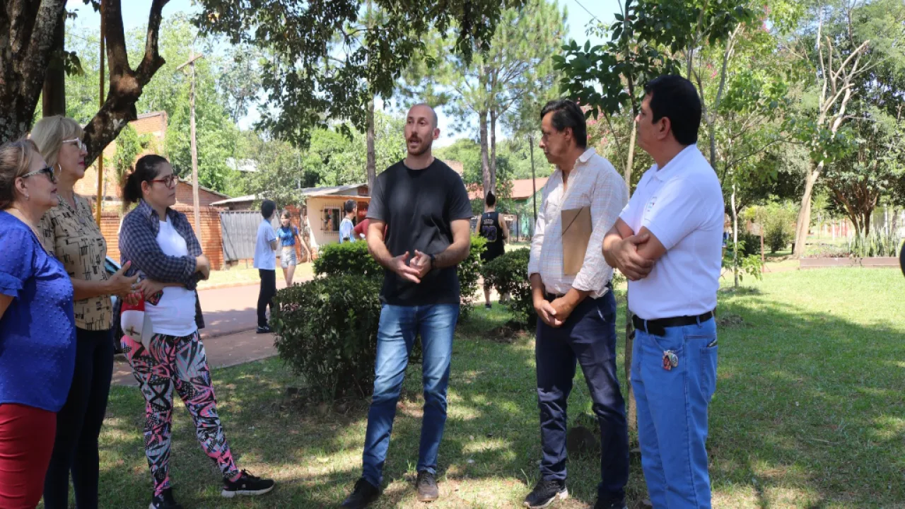 Mejoras de calles y conectividad en diferentes barrios