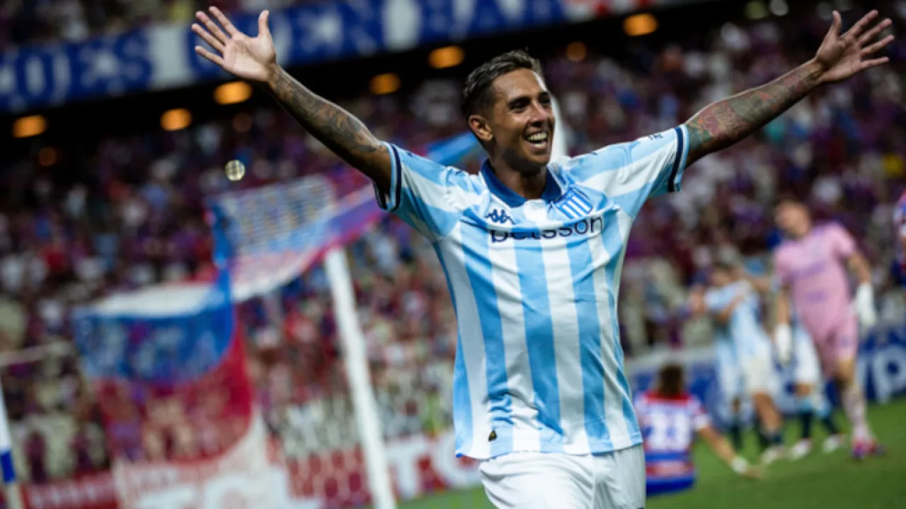 Racing y su mística copera se pasearon por Brasil