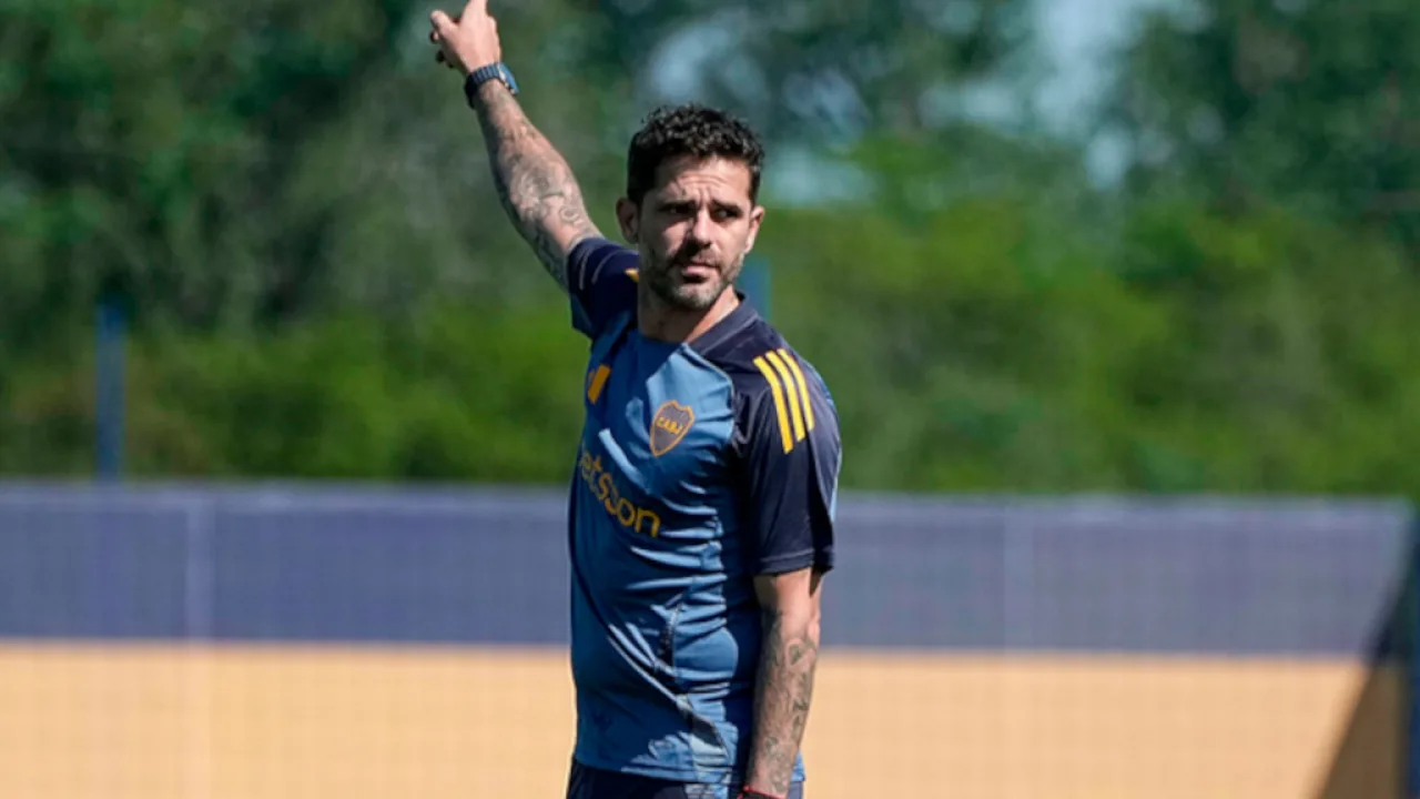 Fernando Gago dejó de ser el técnico de Boca