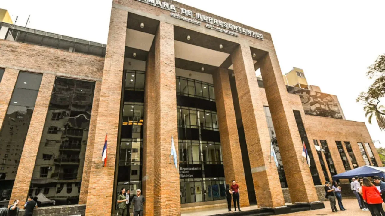 Profesionales exponen en la Legislatura las gestiones de investigación en salud
