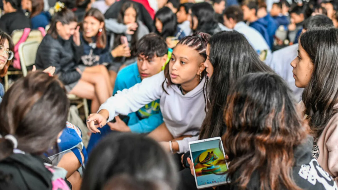 Silicon relanzó el programa de formación tecnológica para estudiantes y docentes Semillas del Futuro