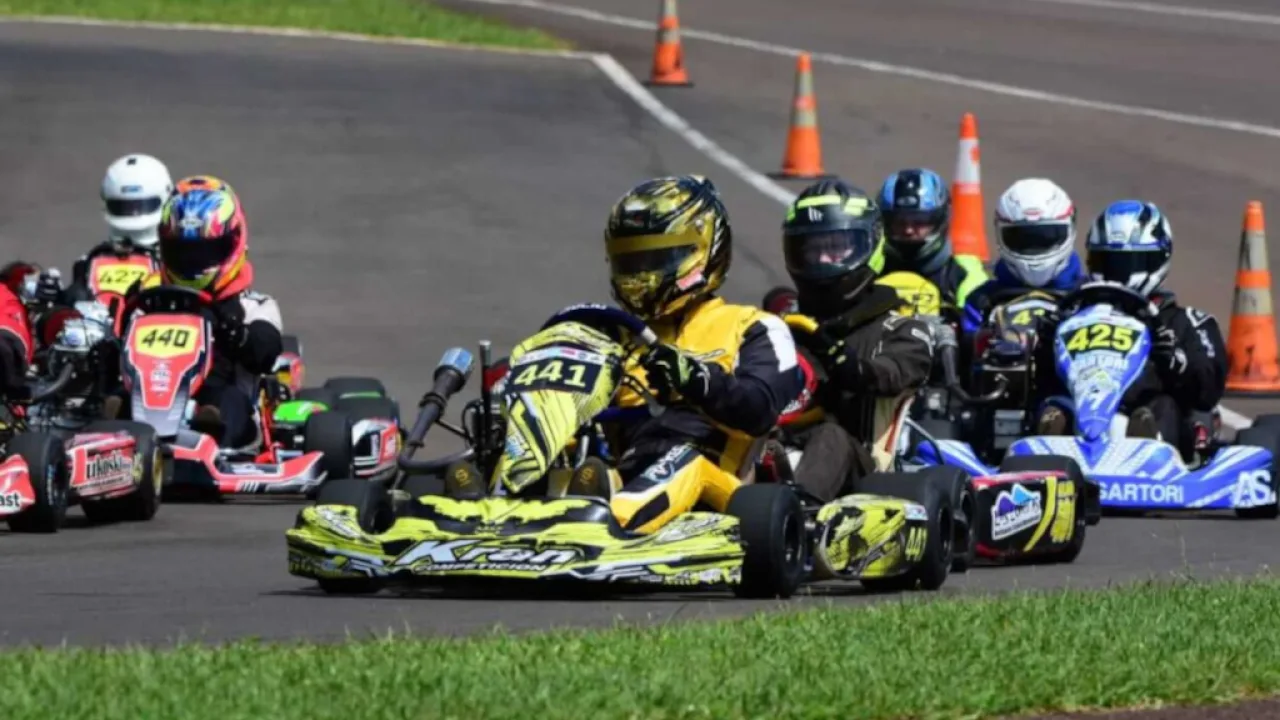 Oberá recibe la apertura del Misionero de Karting