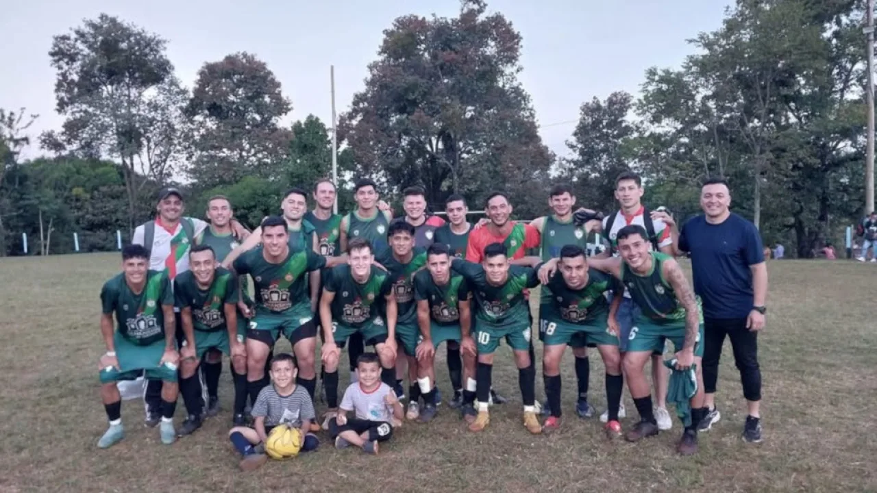 AEMO continúa en la cima del Apertura en la Liga Regional Obereña