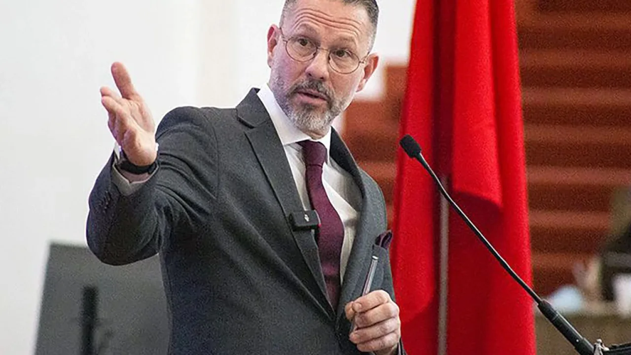 Christian Lamesa "Este Occidente parece seguir enfrentándose con Rusia por prejuicio ideológico"