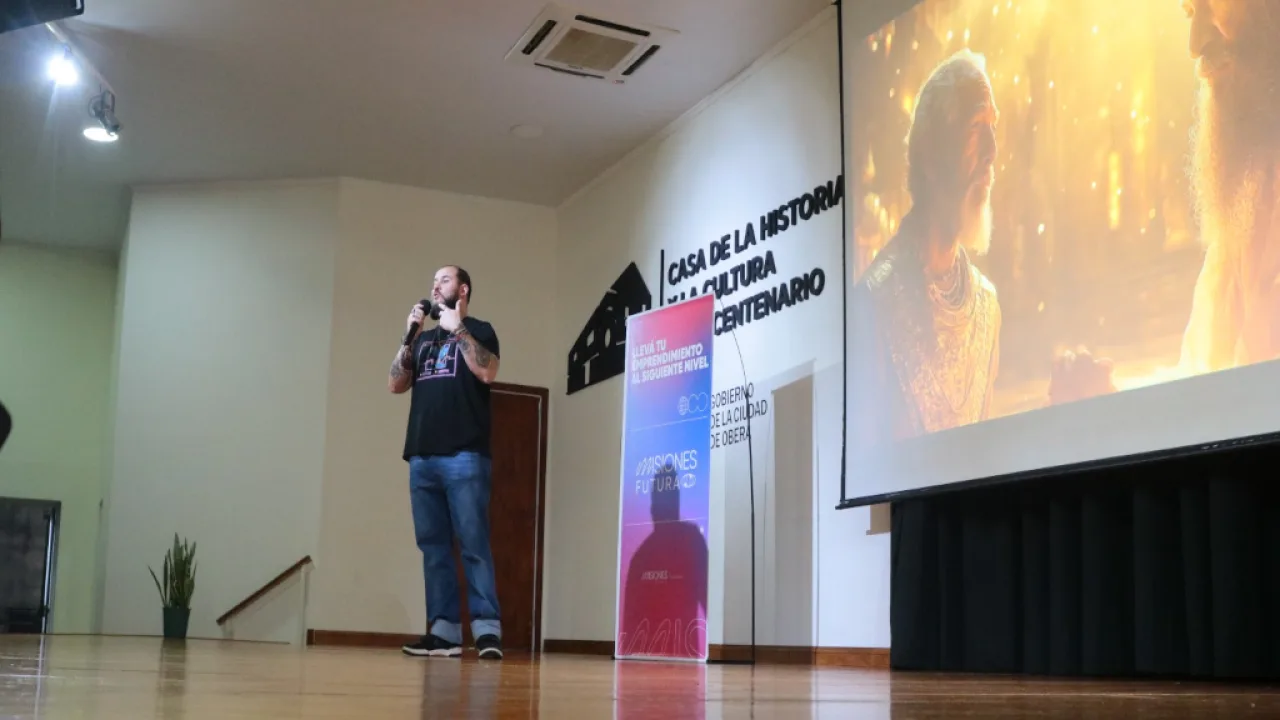 Ragaco enseña sobre inteligencia artificial para emprendedores
