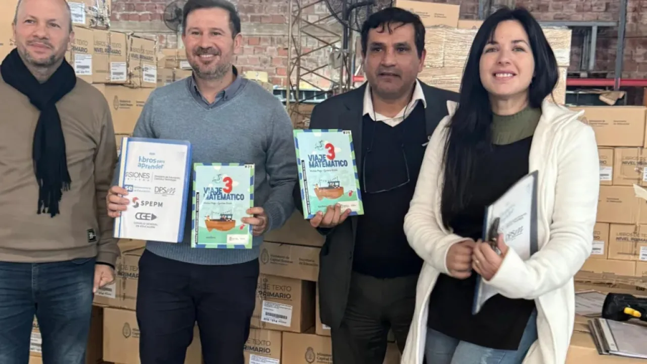 Más de 400 mil libros de lengua y matemática llegan a escuelas misioneras