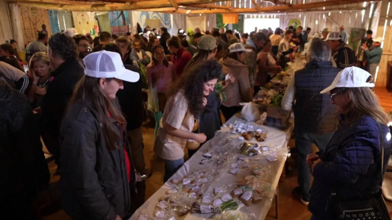 Feria de Intercambio de Semillas Nativas y Criollas en la EFA Cristo Rey de Tamanduá