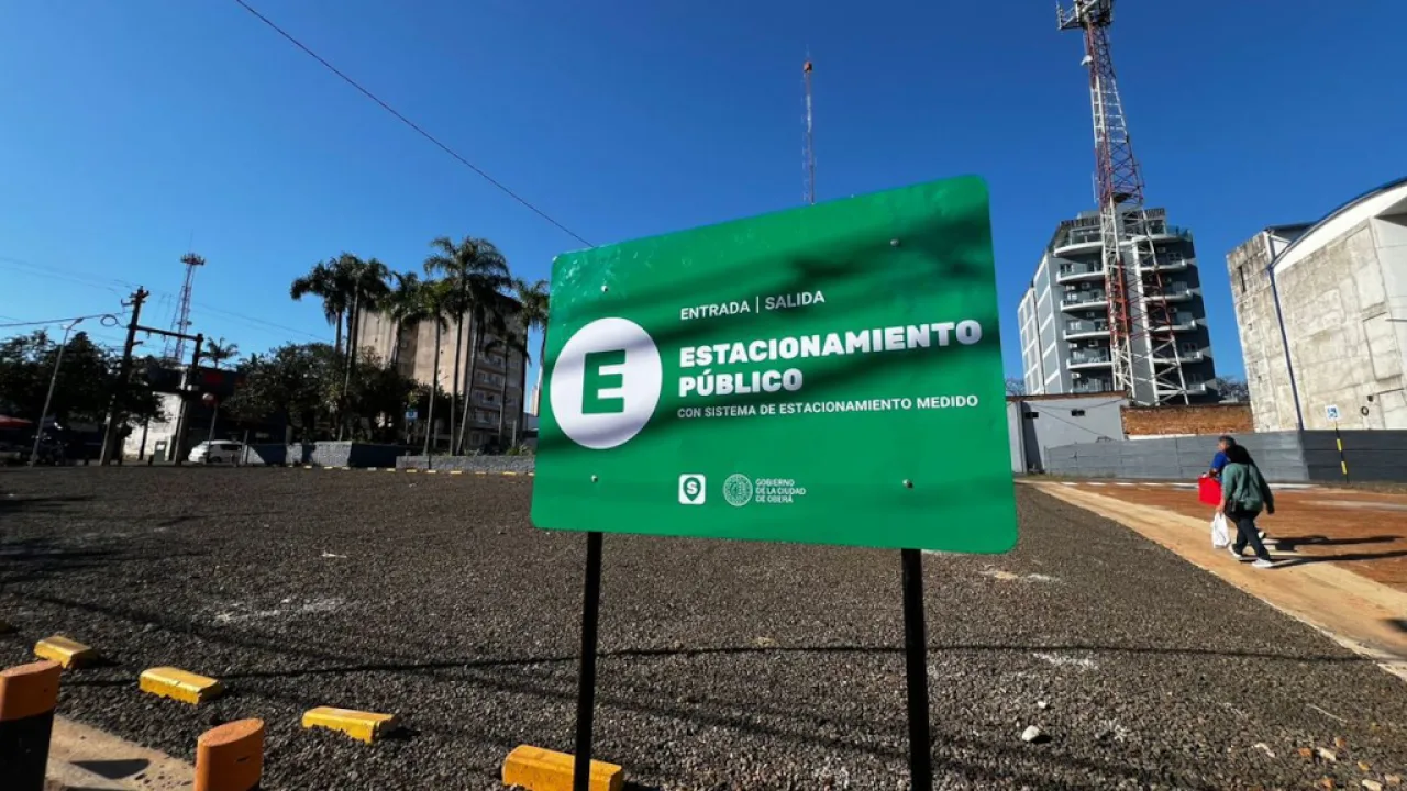 Suman un nuevo espacio de estacionamiento en pleno centro de la ciudad
