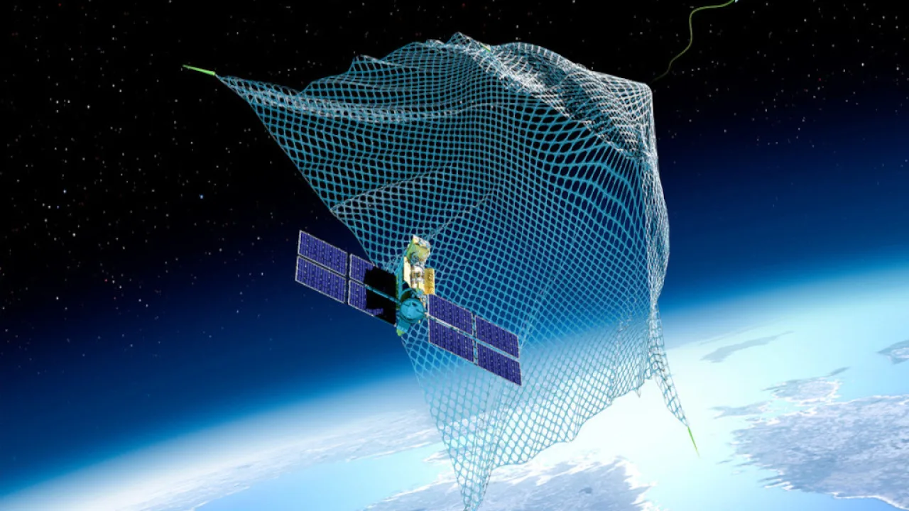 China desarrolla un lanzador de proyectiles para uso espacial