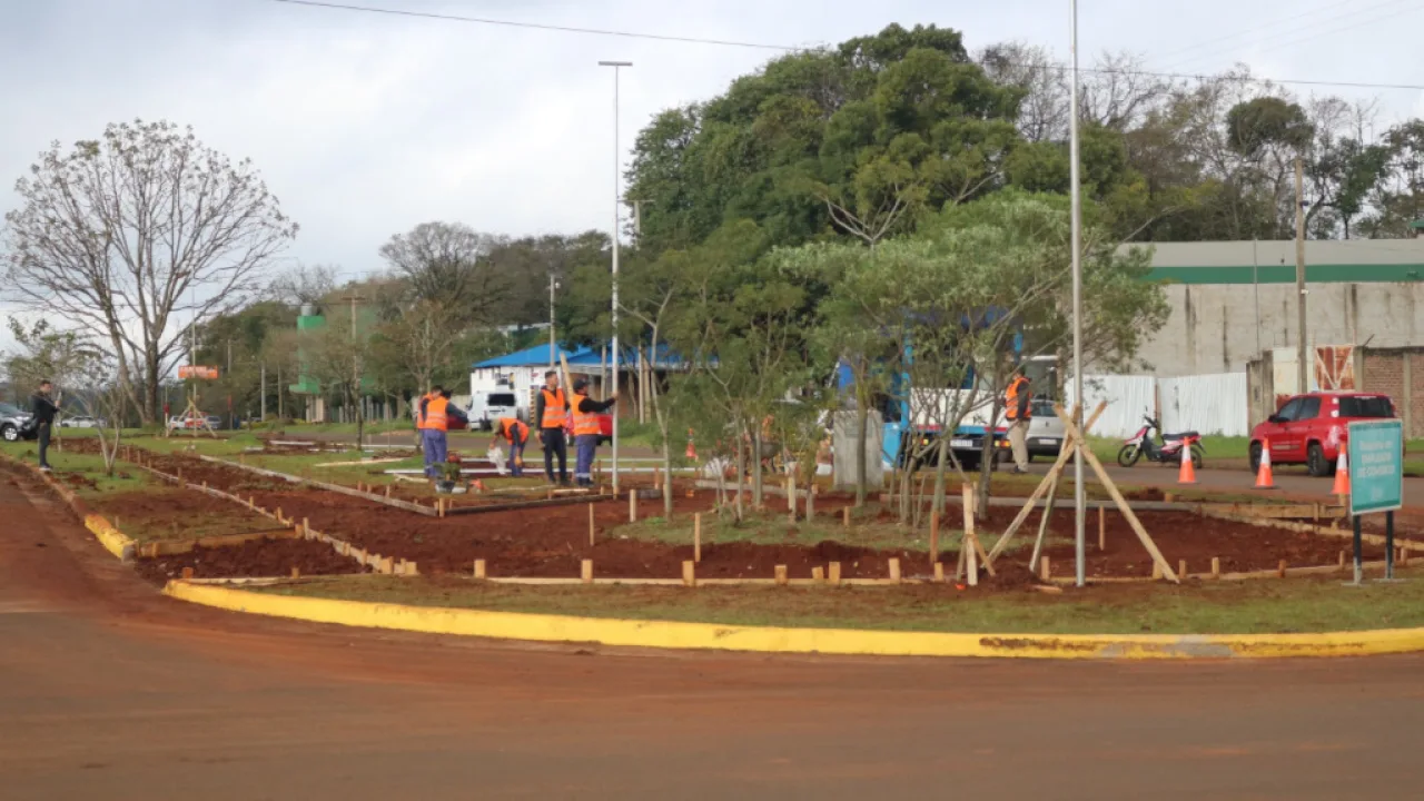 Comenzaron las obras de movilidad activa sobre los boulevares de la Avenida Gendarmería Nacional