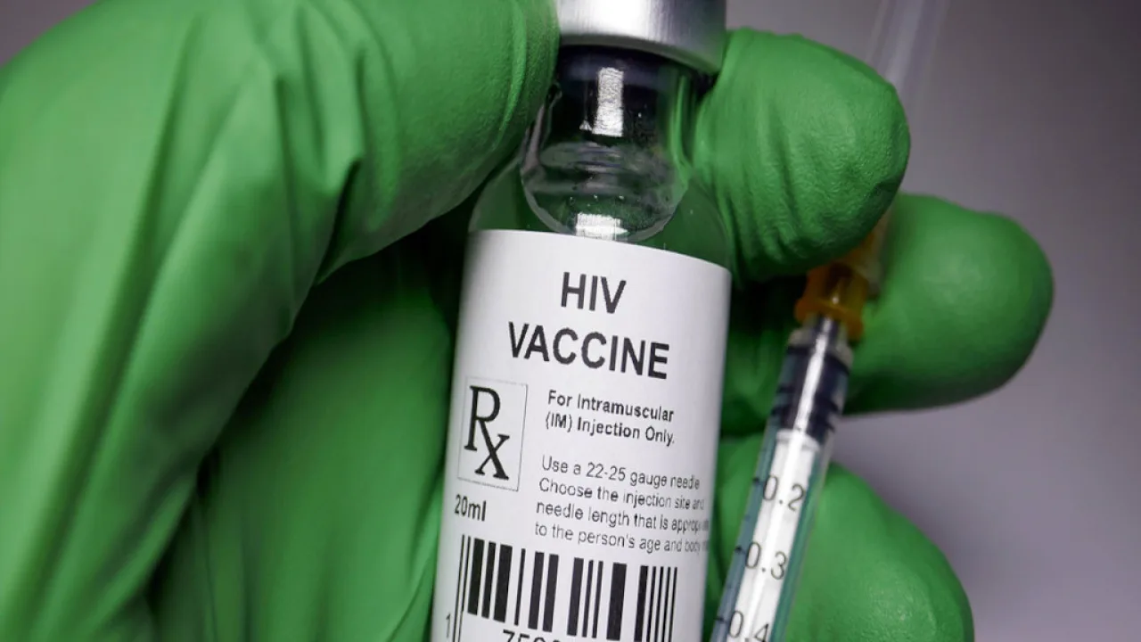 Precisan un plazo de cuándo Rusia presentará su innovadora vacuna contra el VIH