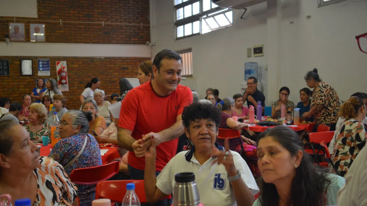 Herrera Ahuad participó de un encuentro con adultos mayores en Oberá y reafirmó su compromiso de llevar sus demandas al Congreso
