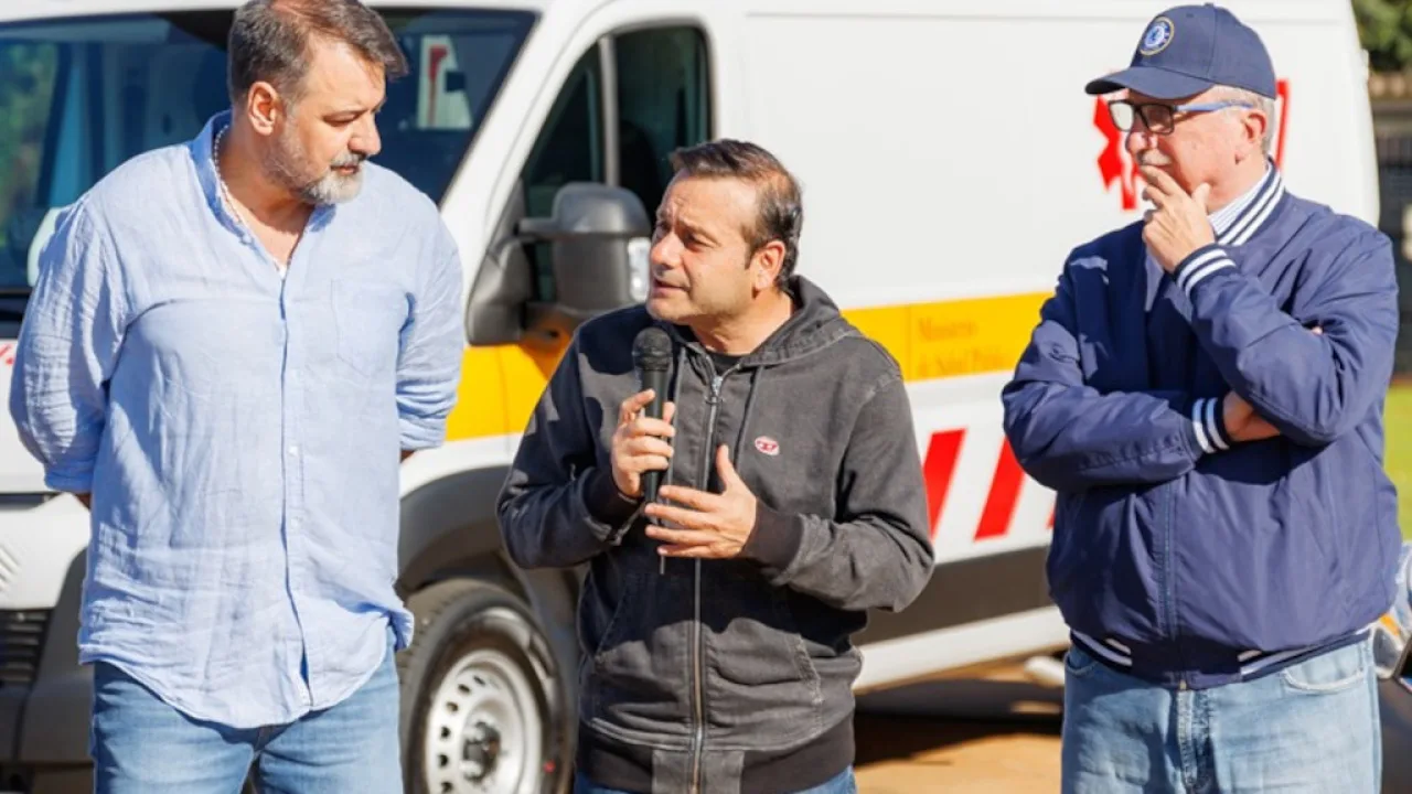 El Gobierno de Misiones entregó 10 ambulancias 0Km a Municipios