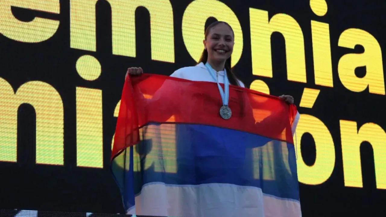 Camila Tello le dio la primera medalla a Misiones en los JADAR