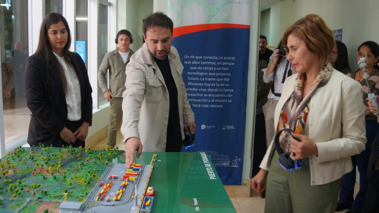 Se inauguró en la Legislatura la muestra "Pulso de un corredor vivo. El ecosistema estratégico de Misiones"