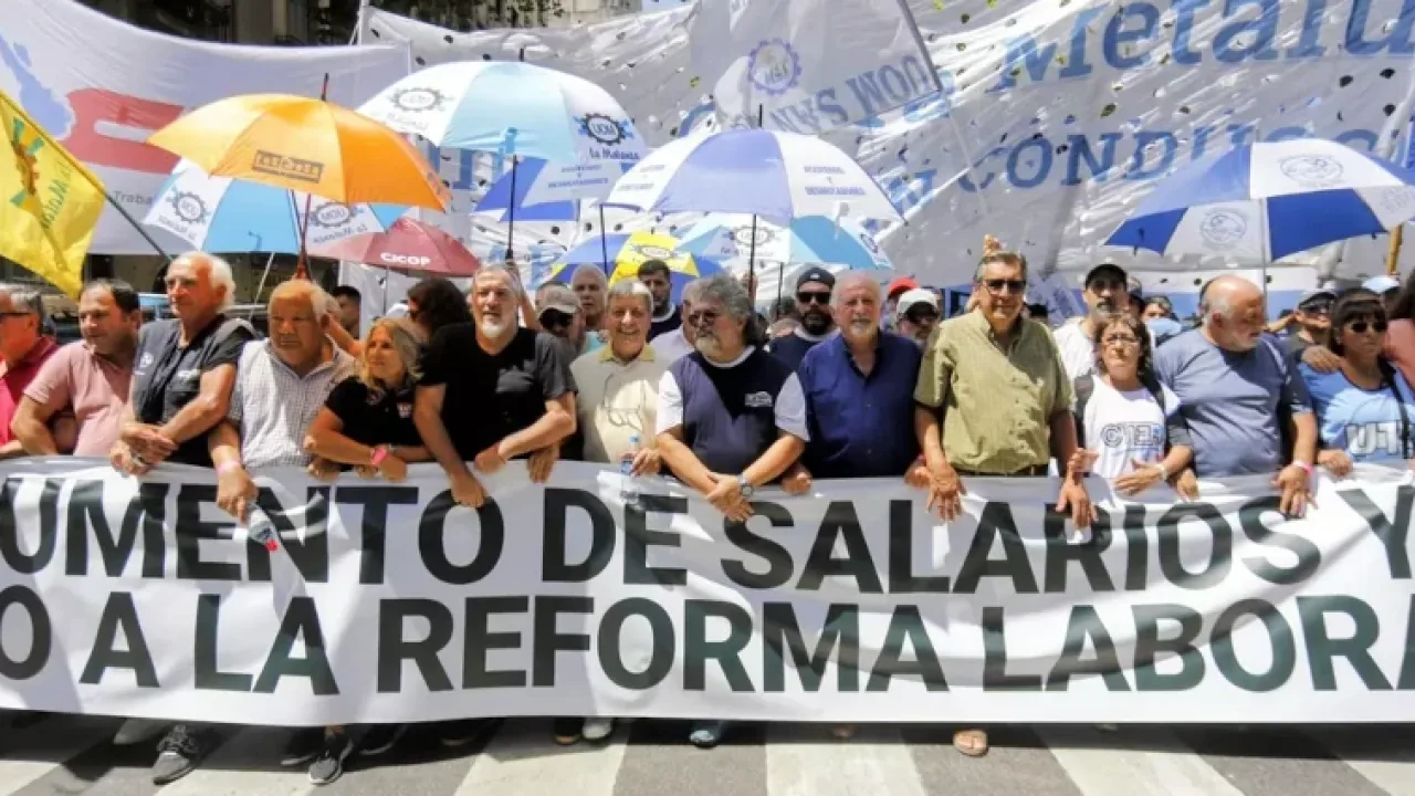La estrategia opositora para modificar y dilatar la sanción de la reforma laboral
