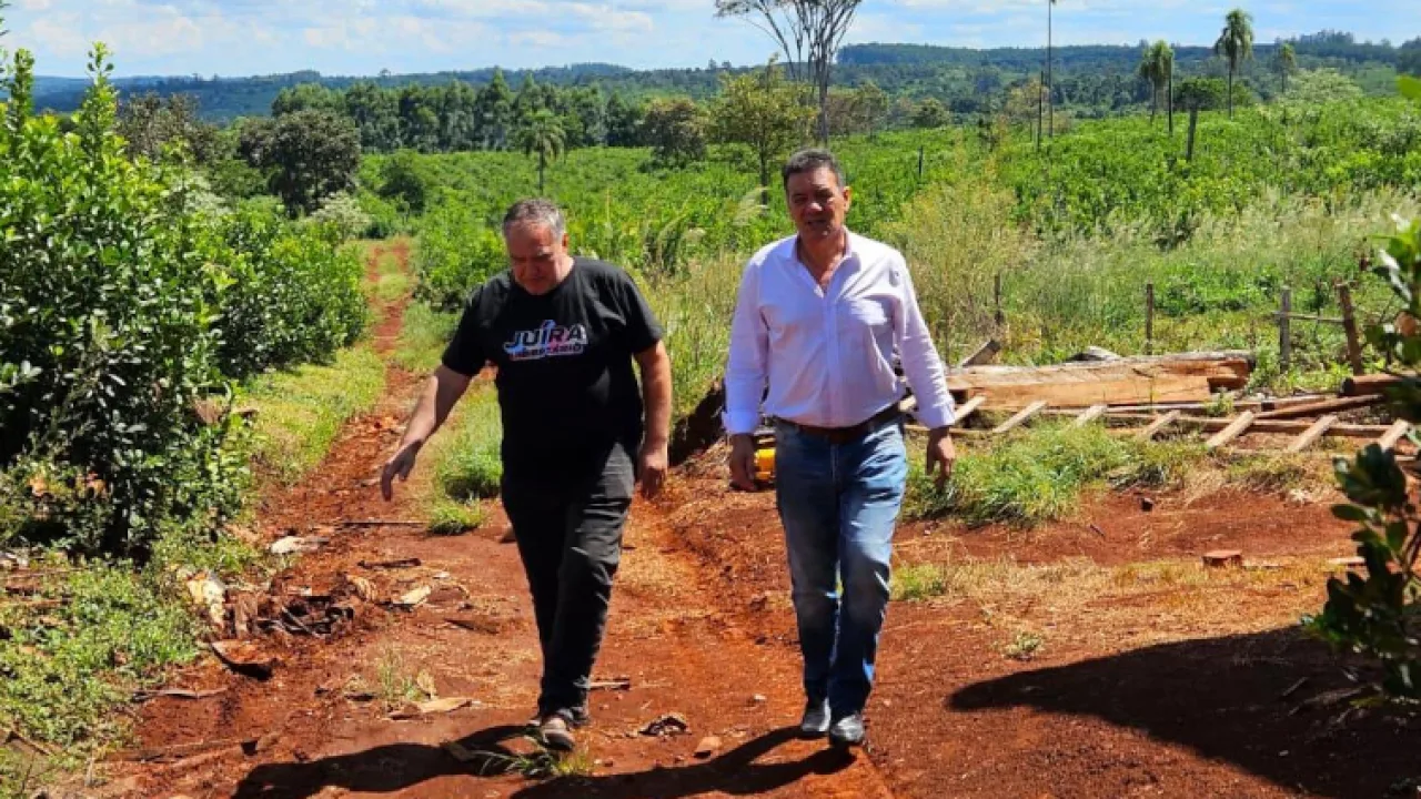 El Gobierno de Misiones refuerza el apoyo a productores de San Pedro tras el temporal