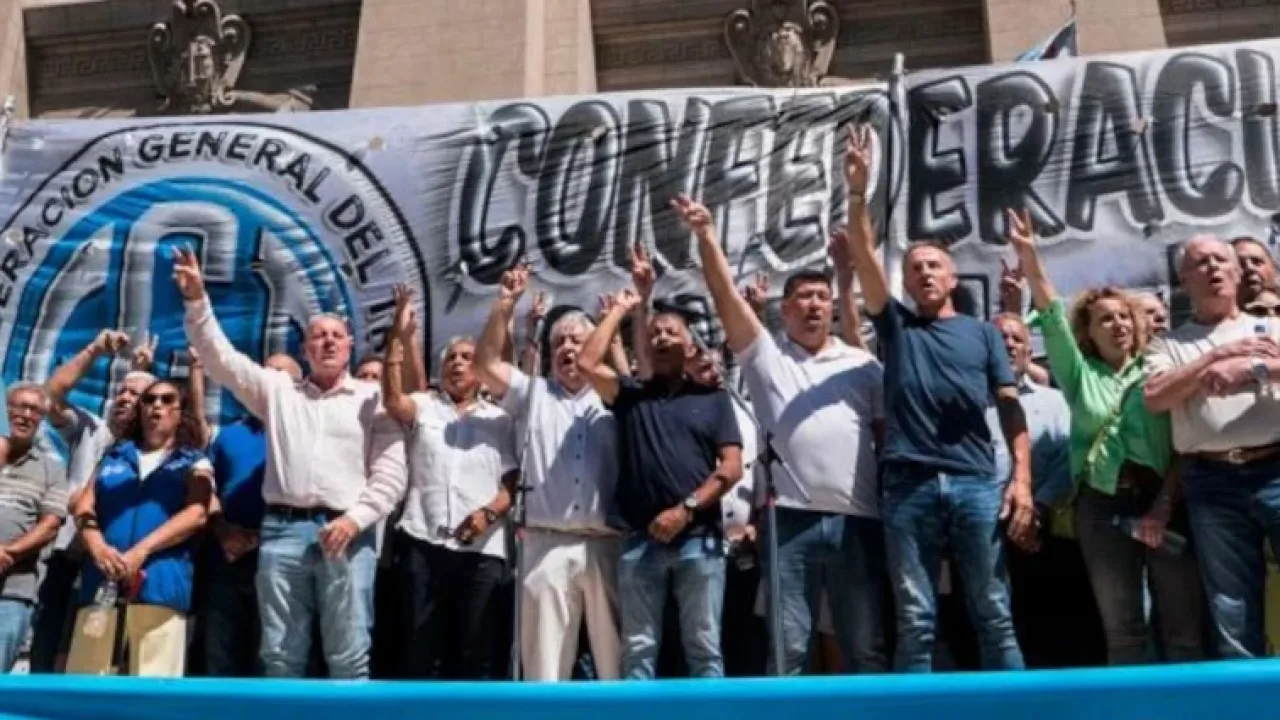 La Justicia suspendió más de 80 artículos tras una medida cautelar pedida por la CGT