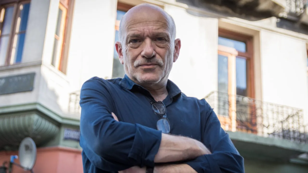 Adorni, un pobre diablo en su laberinto, por Ricardo Ragendorfer
