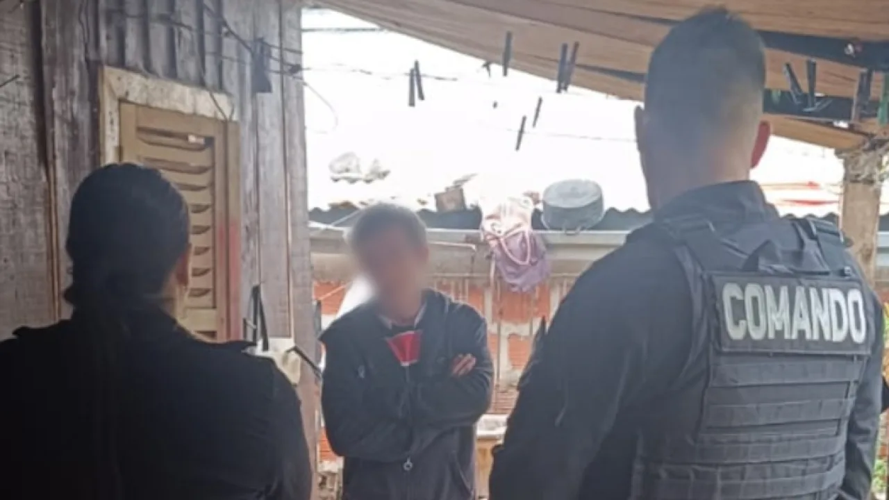 Pidió a vecinos que llamen a la Policía para que sus hijos la visiten y fue asistida