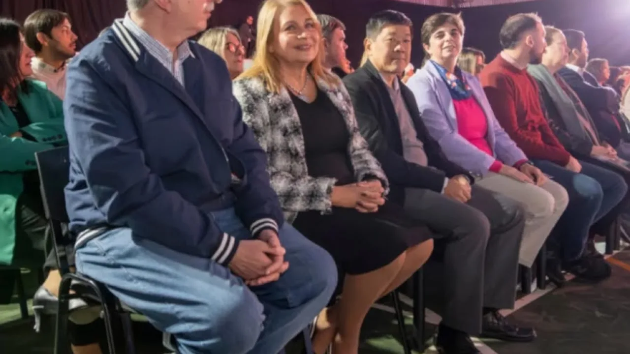 La comunidad FAyD celebró el Acto de Colación 2025 en el marco de sus 41 años de historia