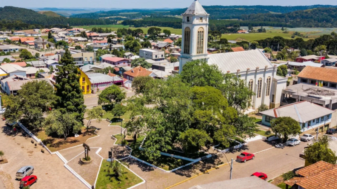 Apueban convenio de cooperación estratégica entre Oberá y Horizontina, Brasil