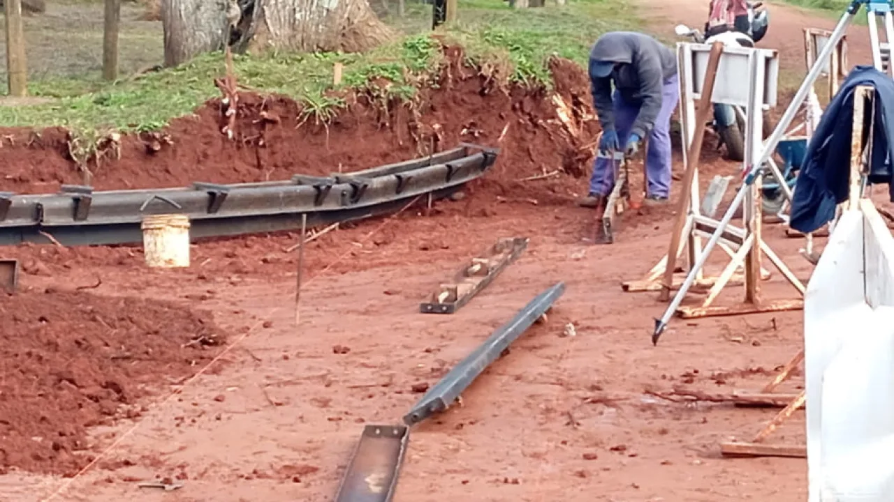 Avanzan las obras de cordón cuneta y badén en el Barrio Ecológico con el Programa Esfuerzo Compartido
