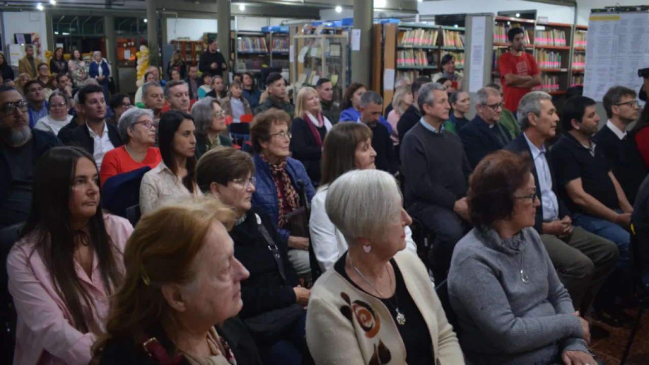La Biblioteca Sarmiento celebró 80 años preservando la cultura y fomentando la lectura en Oberá
