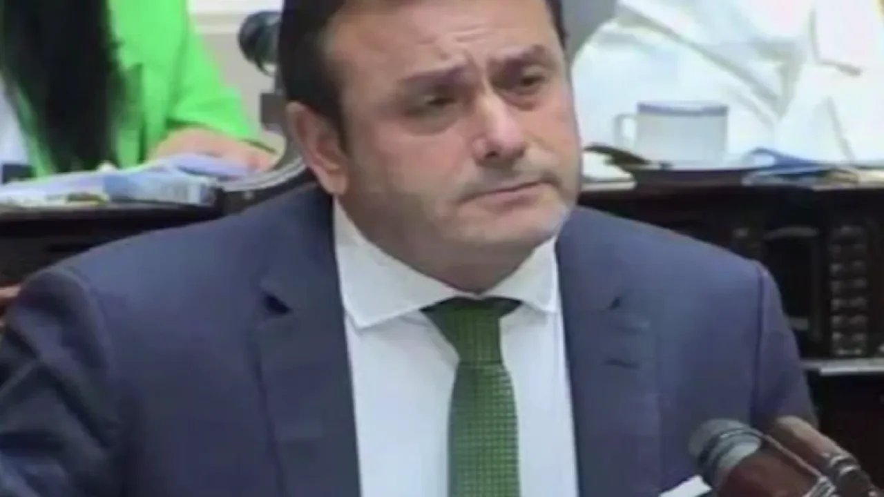 Oscar Herrera Ahuad "Hay que salir de los extremos y del metaverso económico del Gobierno Nacional"