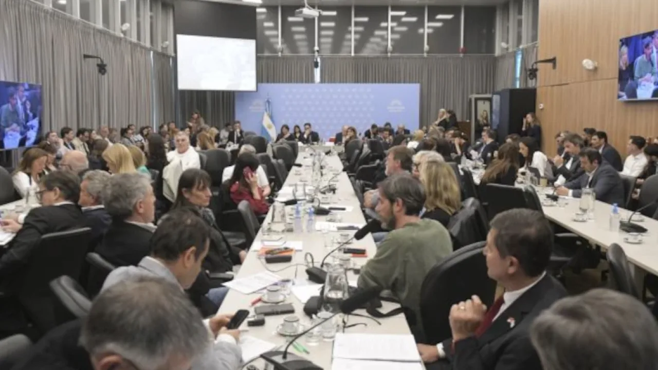 Endeudamiento y morosidad: hubo tres dictámenes distintos y el recinto tendrá la decisión final