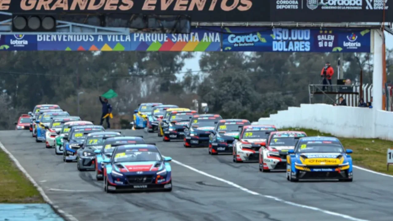 El Autódromo Rosamonte de Posadas llegará al centenar de carreras con el TCR South América